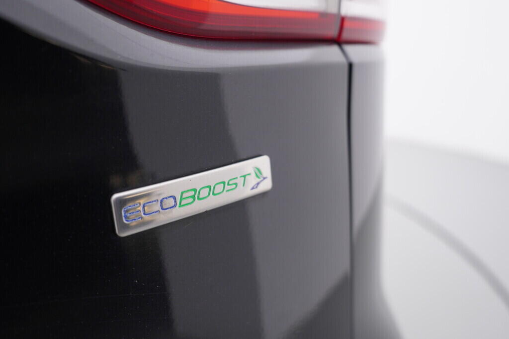 OV190V08518_38.webp_KUGA  1.6  110 kW manuál
