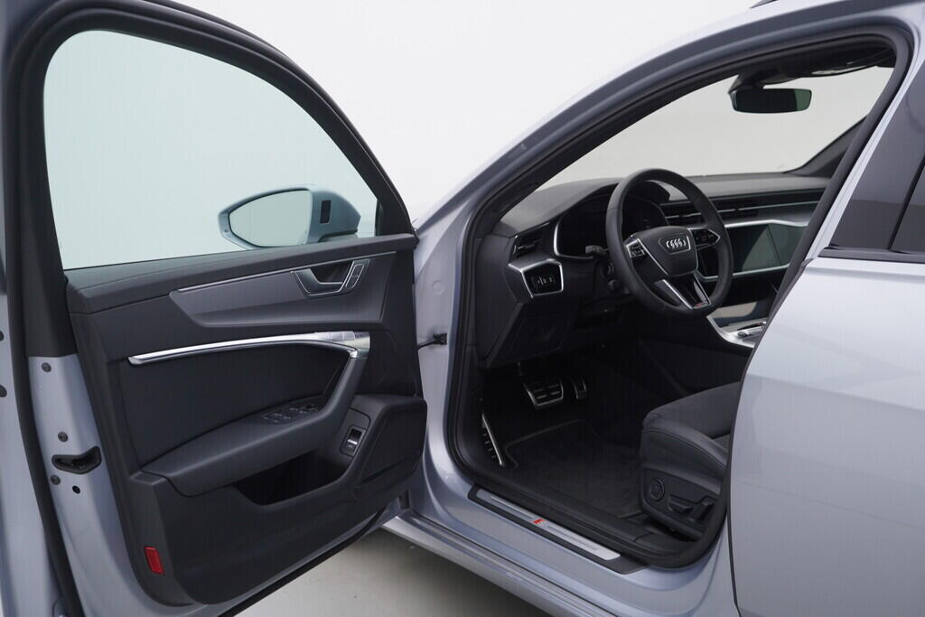 OV190V08521_18.webp_A6 AVANT S-Line 3.0 TDI 210 kW automat, DPH