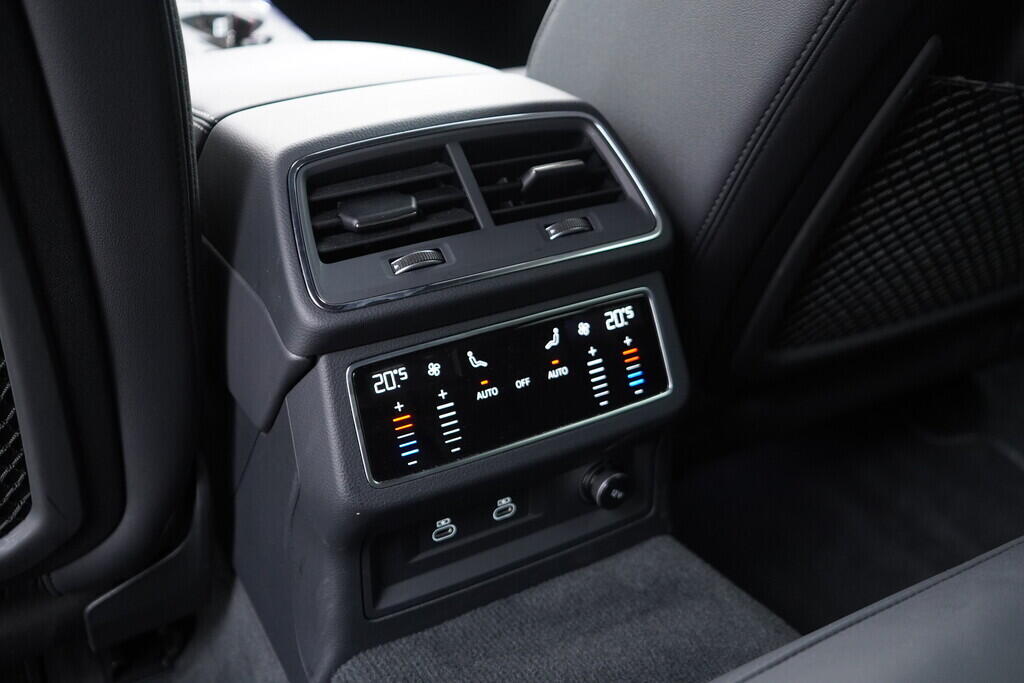 OV190V08521_40.webp_A6 AVANT S-Line 3.0 TDI 210 kW automat, DPH