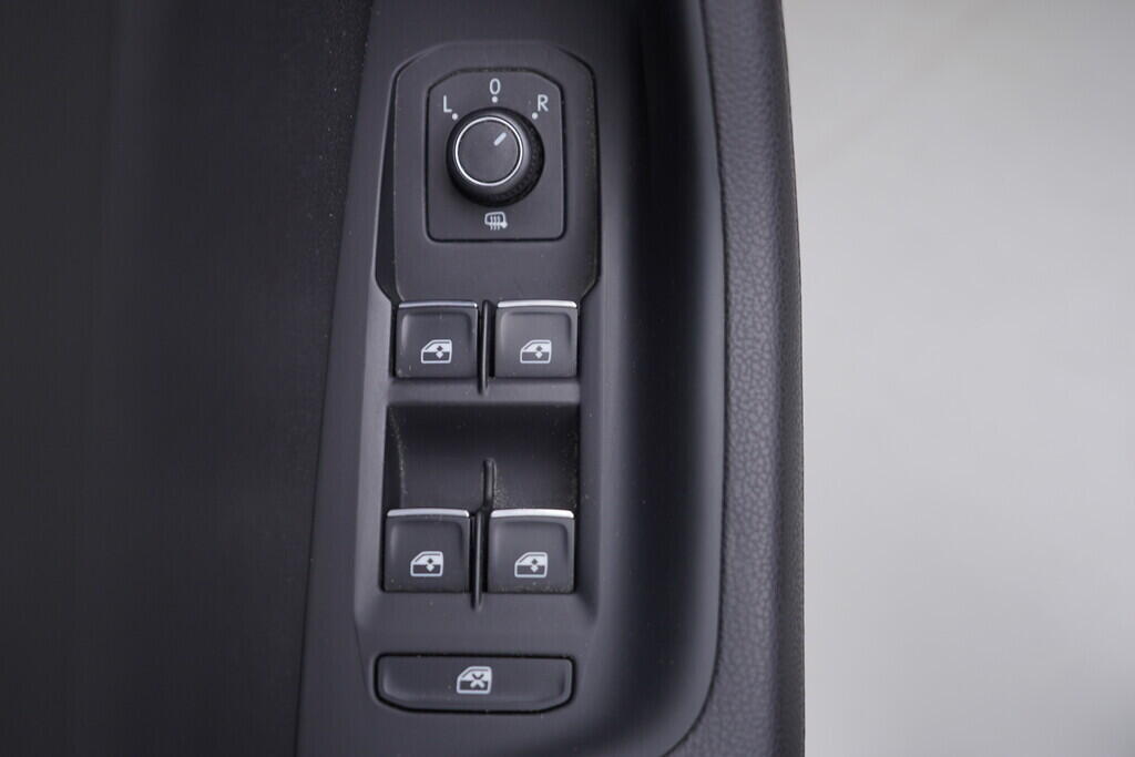 OV190V08522_20.webp_PASSAT VARIANT HIGHLINE 2.0 TDI 110 kW automat