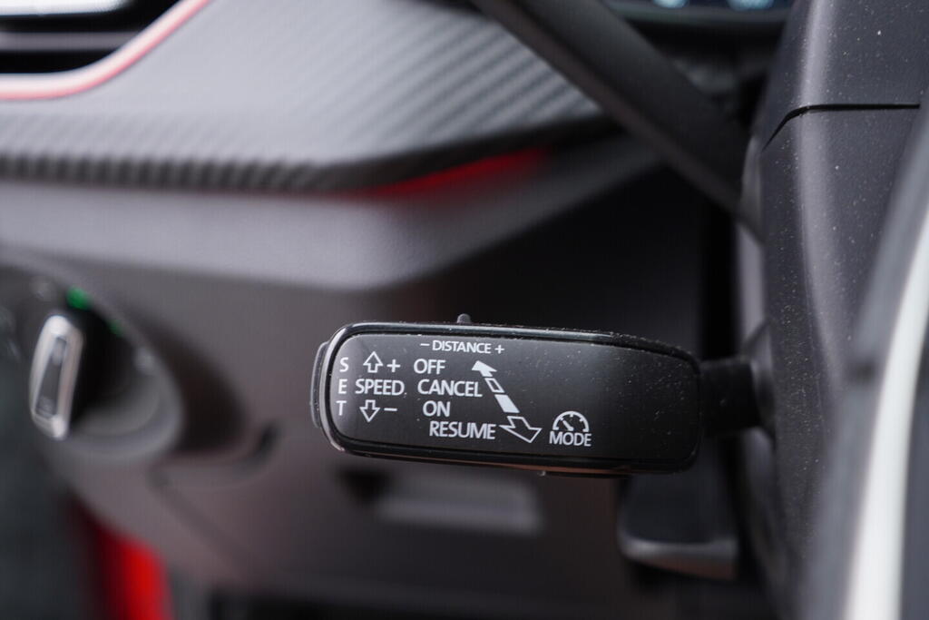 OV190V08524_24.webp_SCALA Monte Carlo 1.5 TSI 110 kW manuál, DPH