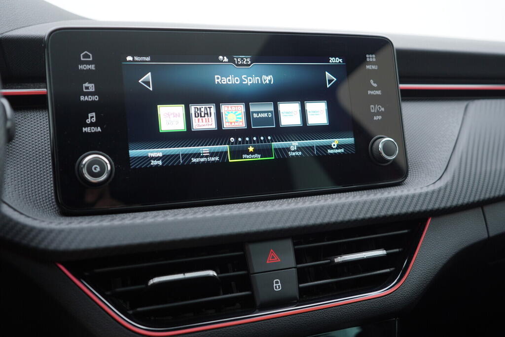 OV190V08524_29.webp_SCALA Monte Carlo 1.5 TSI 110 kW manuál, DPH