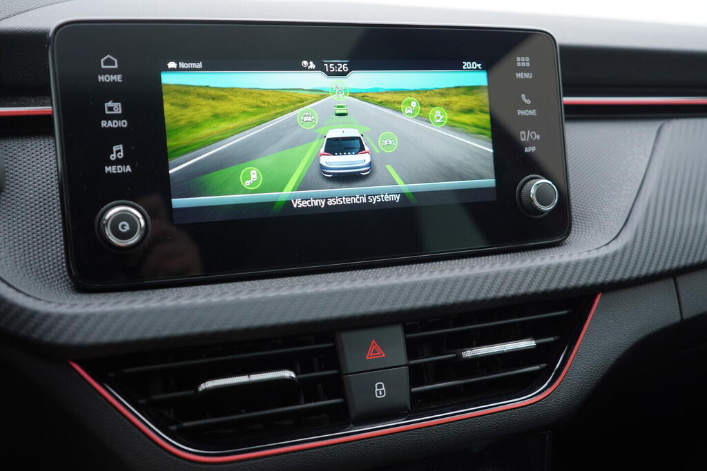 OV190V08524_31.webp_SCALA Monte Carlo 1.5 TSI 110 kW manuál, DPH