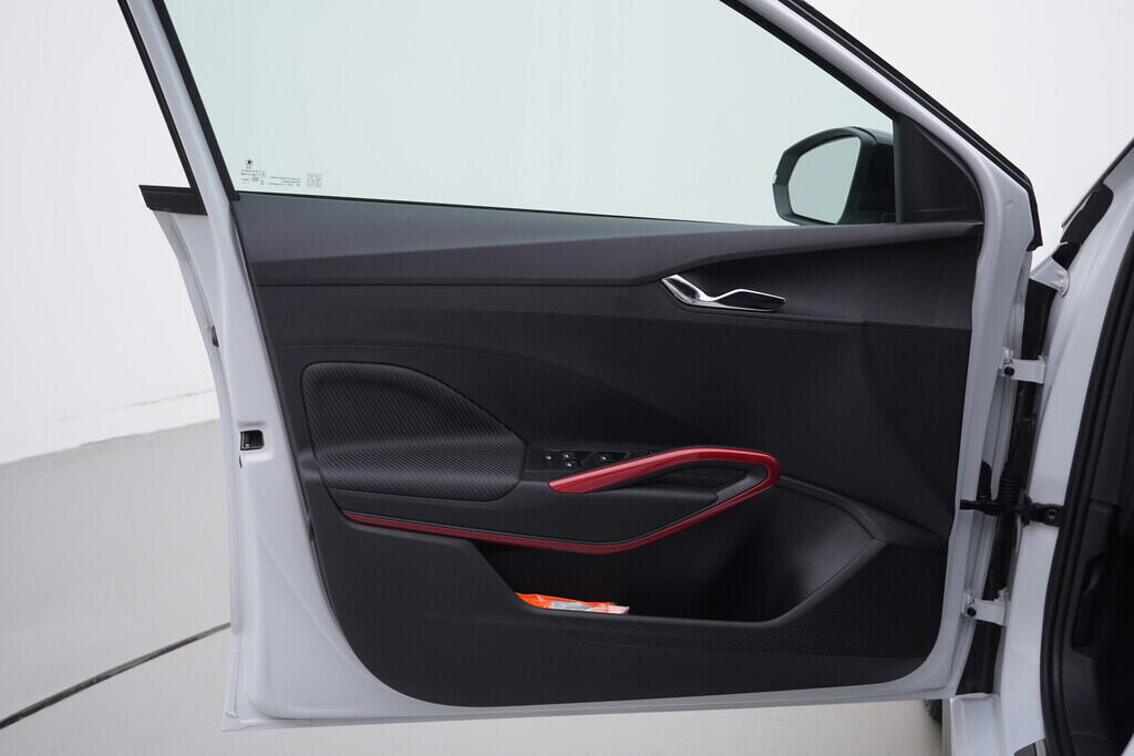 OV190V08525_19.webp_FABIA Monte Carlo 1.0 TSI 81 kW automat