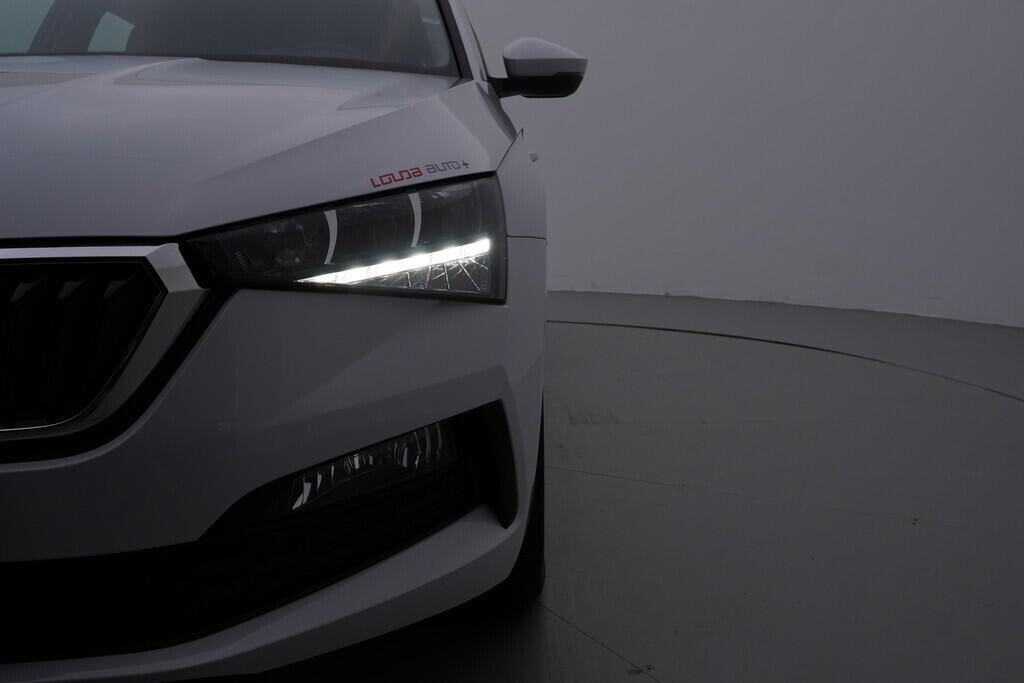 OV190V08528_39.webp_SCALA Ambition 1.0 TSI 81 kW manuál, DPH