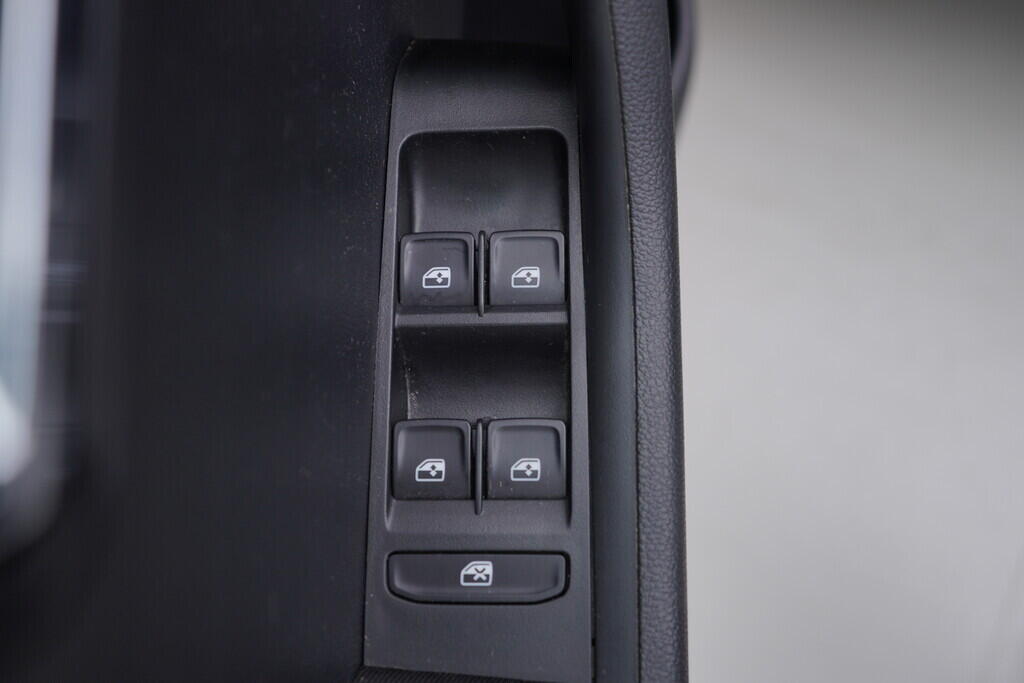 OV190V08546_20.webp_FABIA Style 1.0 MPI 55 kW manuál