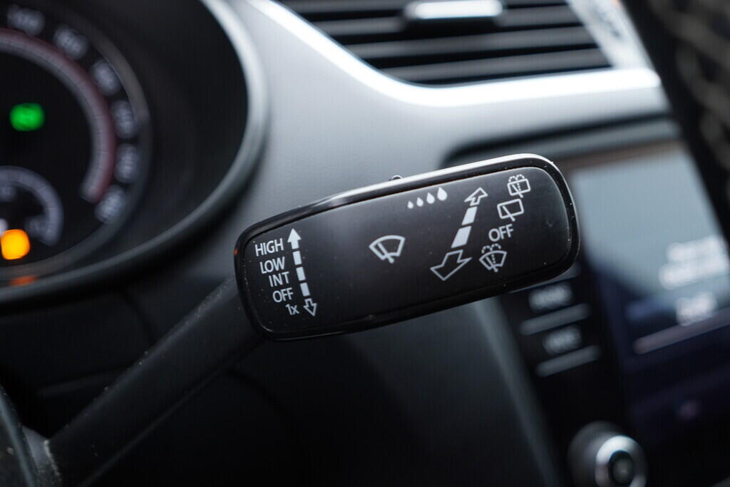 OV190V08553_26.webp_OCTAVIA RS 2.0 TSI 169 kW automat