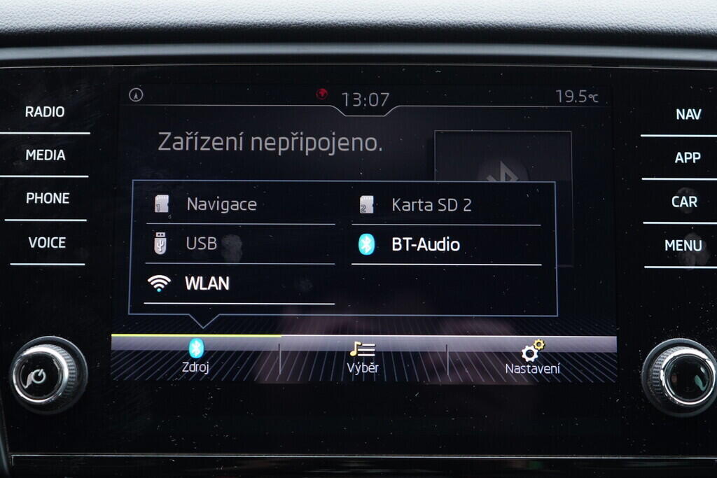 OV190V08553_31.webp_OCTAVIA RS 2.0 TSI 169 kW automat