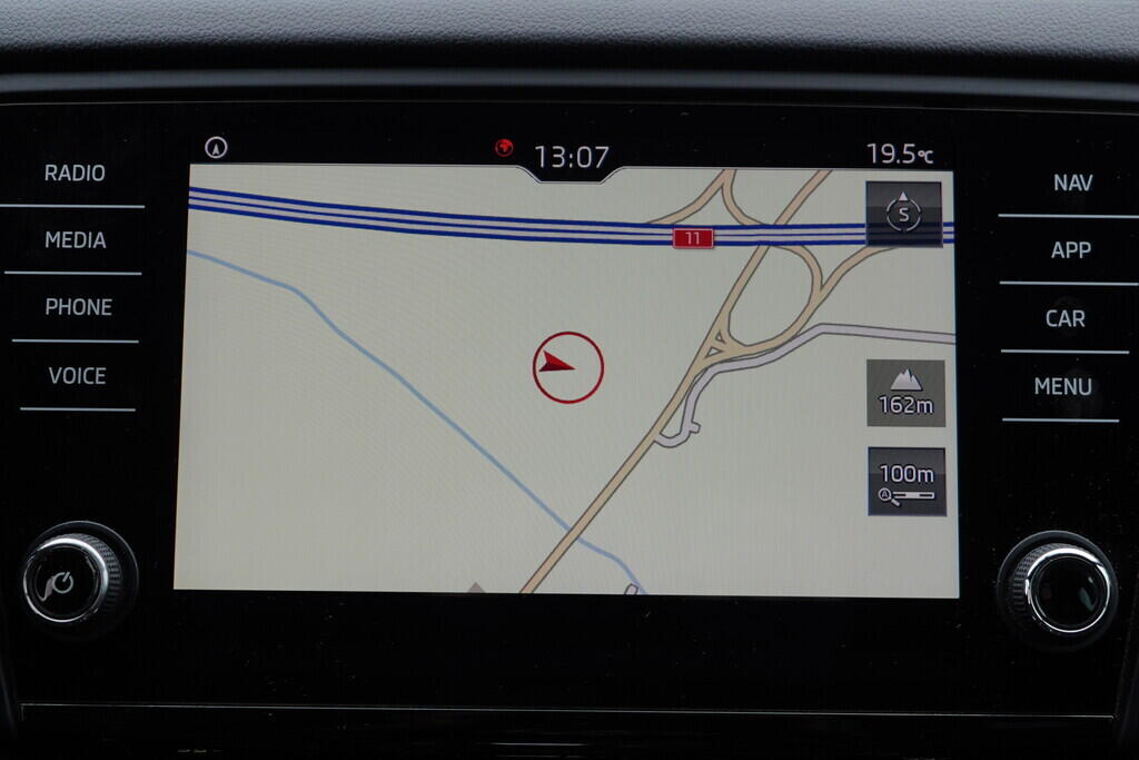 OV190V08553_33.webp_OCTAVIA RS 2.0 TSI 169 kW automat