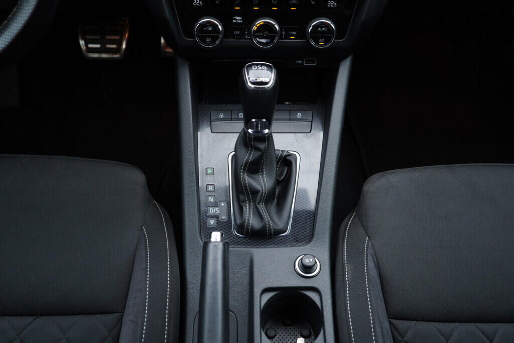 OV190V08553_35.webp_OCTAVIA RS 2.0 TSI 169 kW automat