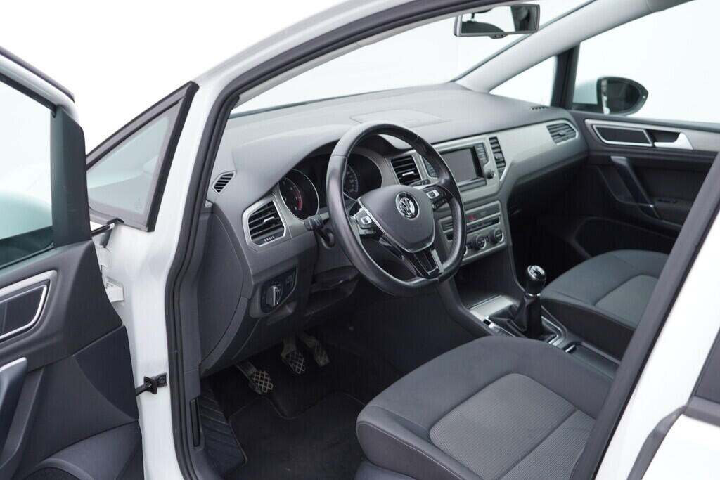 OV190V08554_18.webp_GOLF SPORTSVAN Comfortline 1.4 TSI 92 kW manuál