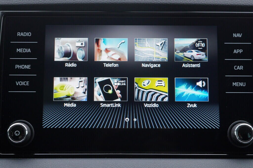 OV190V08556_28.webp_KAROQ Style 2.0 TDI 110 kW automat, DPH