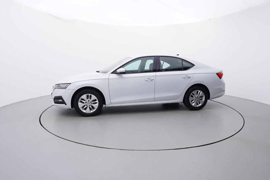 OV190V08557_11.webp_OCTAVIA Ambition 2.0 TDI 85 kW manuál, DPH