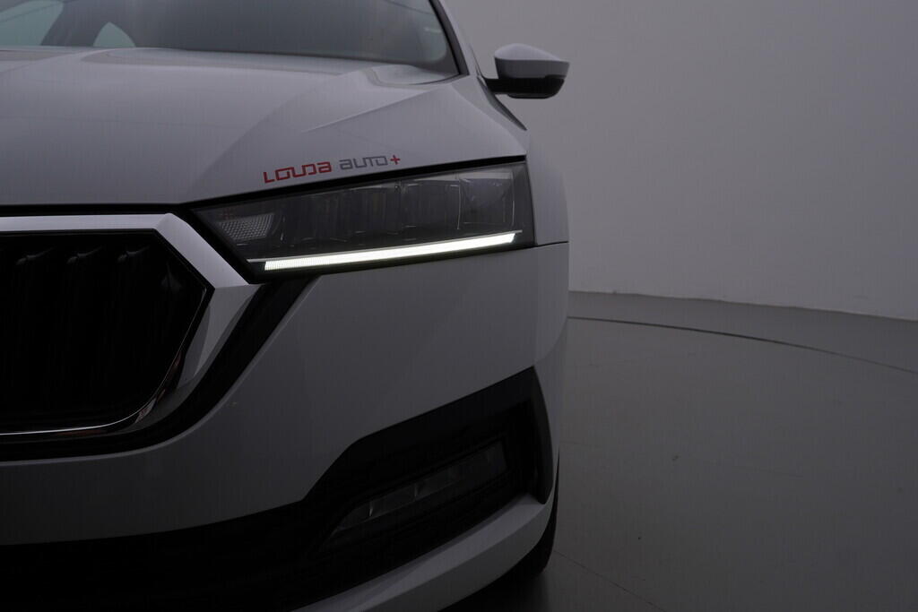 OV190V08557_40.webp_OCTAVIA Ambition 2.0 TDI 85 kW manuál, DPH
