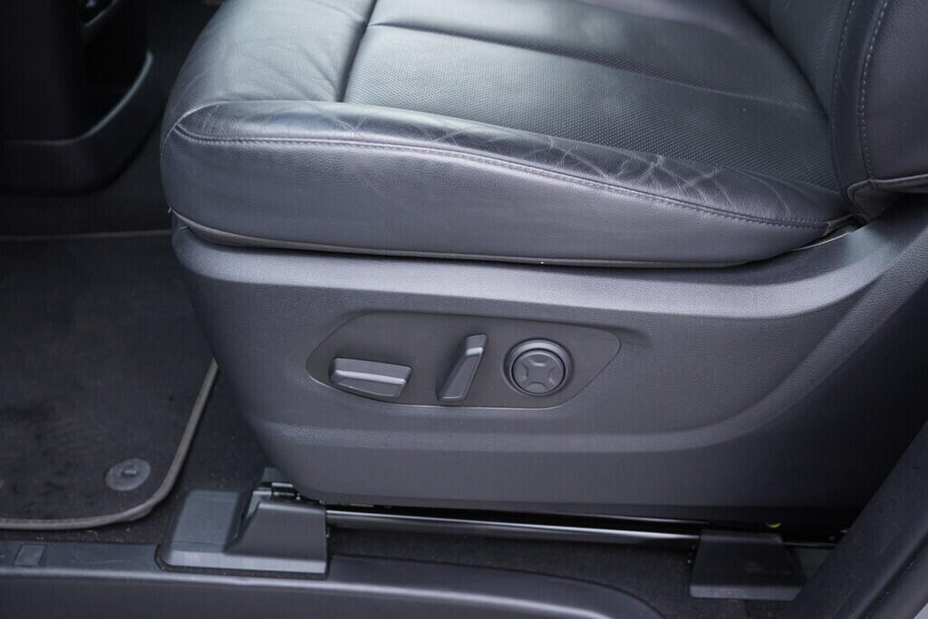 OV190V08558_21.webp_STARIA Style Premium 2.2 CR 130 kW automat, DPH