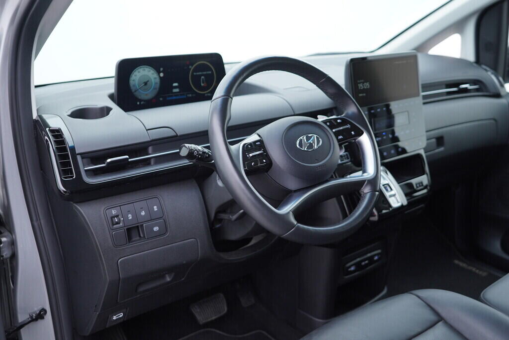 OV190V08558_22.webp_STARIA Style Premium 2.2 CR 130 kW automat, DPH