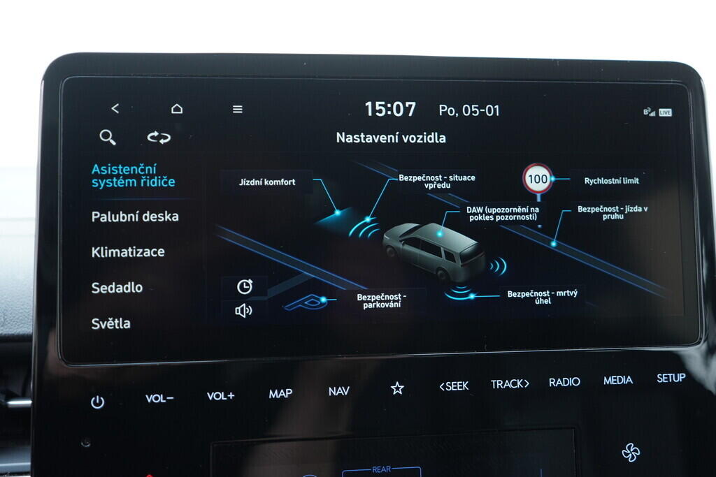 OV190V08558_28.webp_STARIA Style Premium 2.2 CR 130 kW automat, DPH