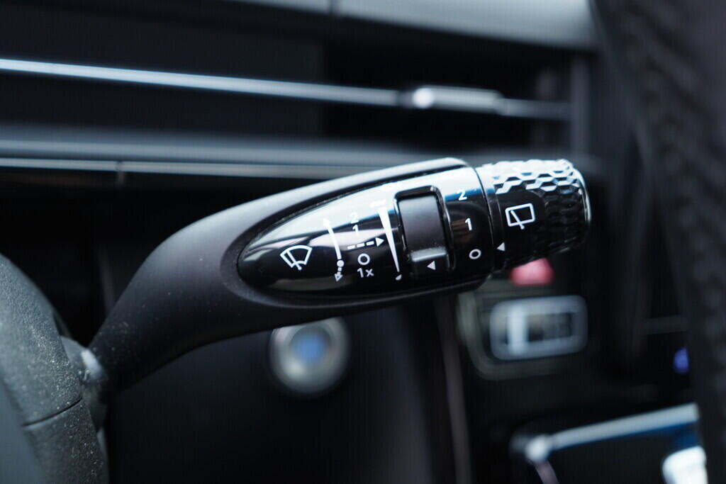 OV190V08559_25.webp_STARIA  2.2 CRDi 130 kW automat, DPH