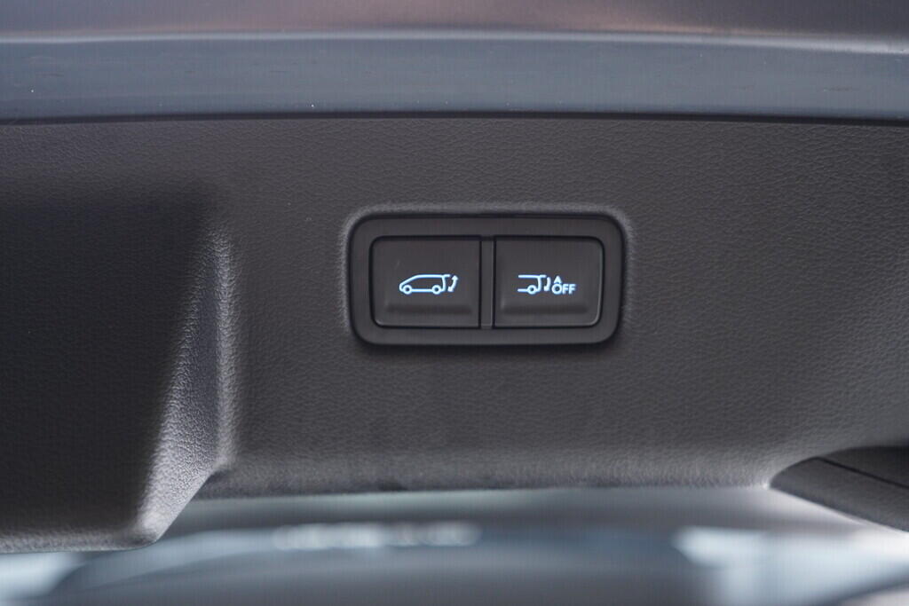 OV190V08559_42.webp_STARIA  2.2 CRDi 130 kW automat, DPH