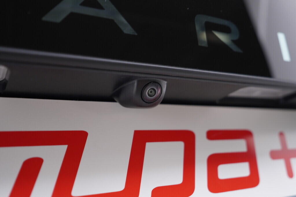 OV190V08559_43.webp_STARIA  2.2 CRDi 130 kW automat, DPH