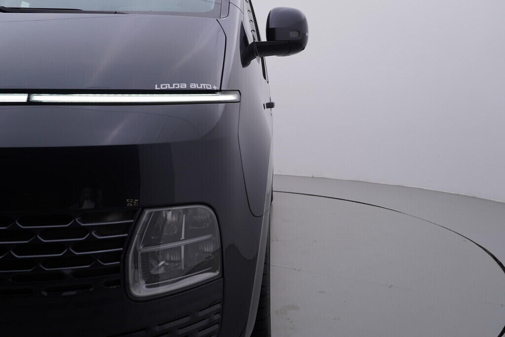 OV190V08559_46.webp_STARIA  2.2 CRDi 130 kW automat, DPH