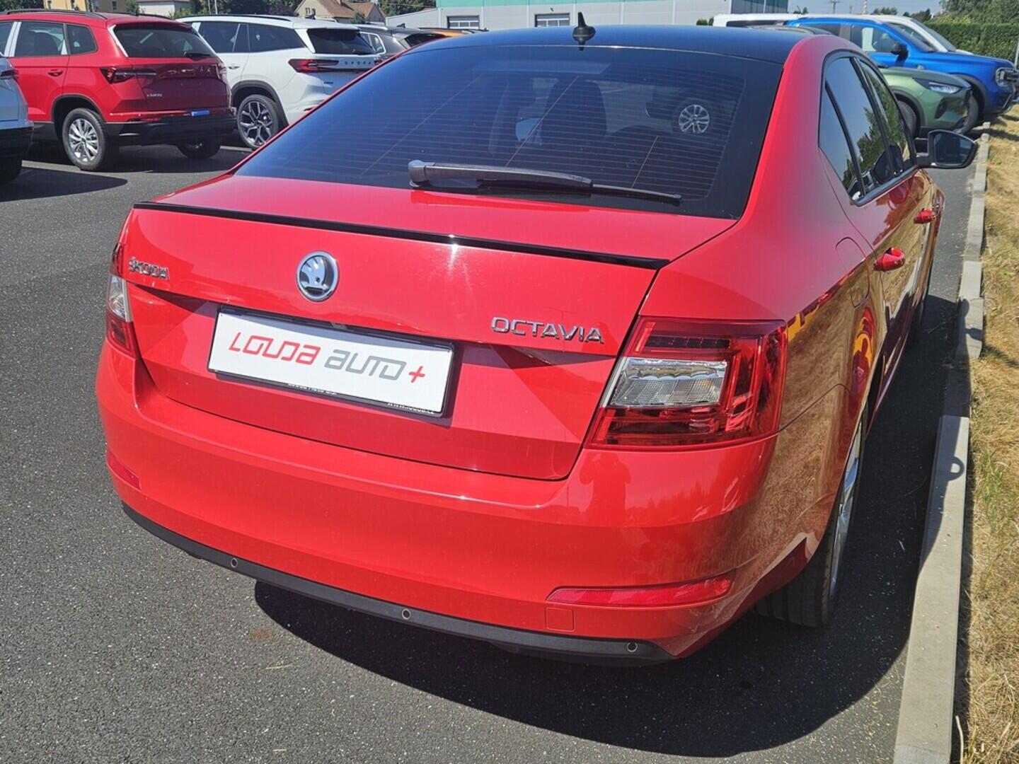 OV190V08566_11.webp_OCTAVIA Style 1.6 TDI 66 kW manuál