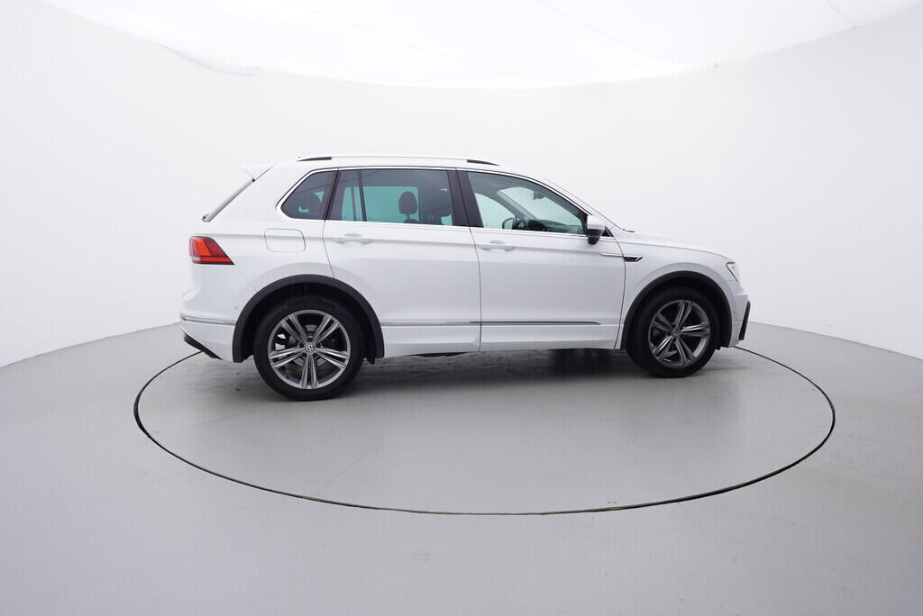 OV190V08569_15.webp_TIGUAN R-line 1.5 TSI 110 kW automat