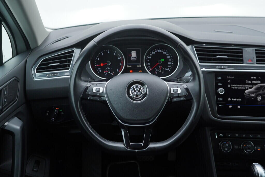OV190V08569_27.webp_TIGUAN R-line 1.5 TSI 110 kW automat