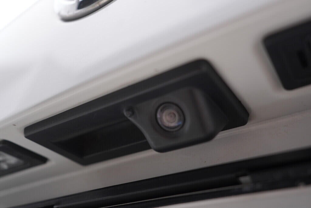 OV190V08569_44.webp_TIGUAN R-line 1.5 TSI 110 kW automat