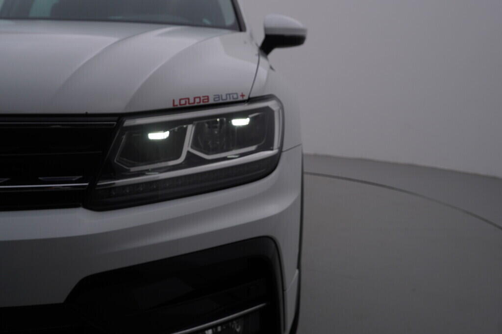 OV190V08569_45.webp_TIGUAN R-line 1.5 TSI 110 kW automat