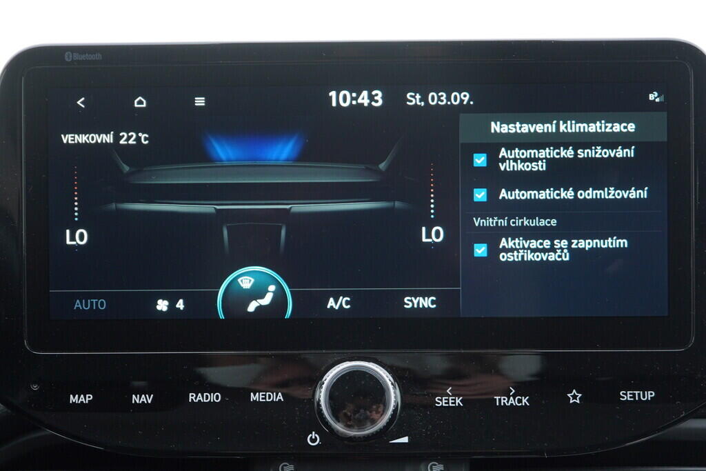 OV190V08580_30.webp_I30 Smart Nav 1.5  81 kW manuál