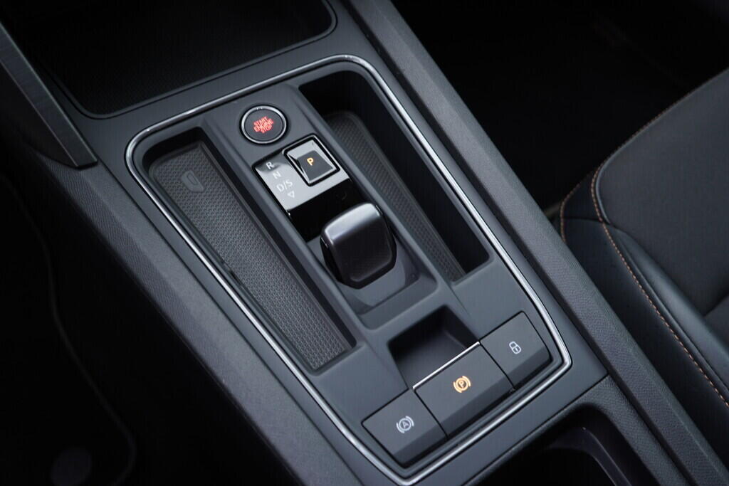 OV190V08586_32.webp_LEON ST 2.0 TSI 180 kW automat