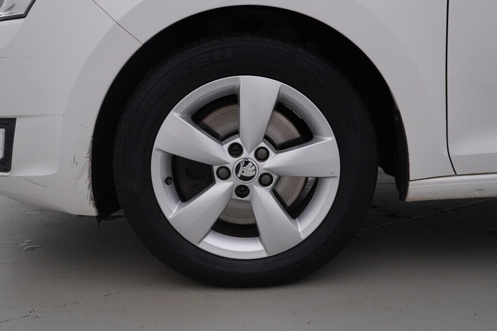 OV190V08588_36.webp_RAPID Elegance 1.2 TSI 77 kW manuál
