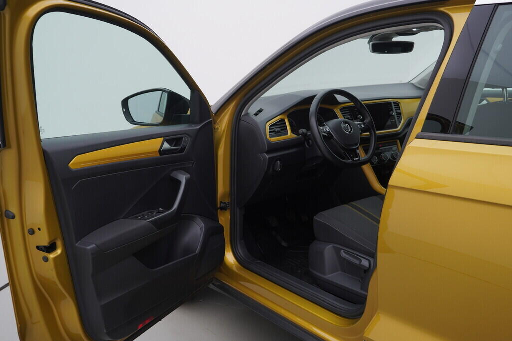 OV190V08592_18.webp_T-ROC Style 1.0 TSI 85 kW manuál