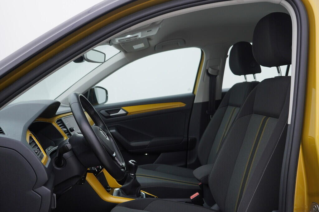 OV190V08592_23.webp_T-ROC Style 1.0 TSI 85 kW manuál