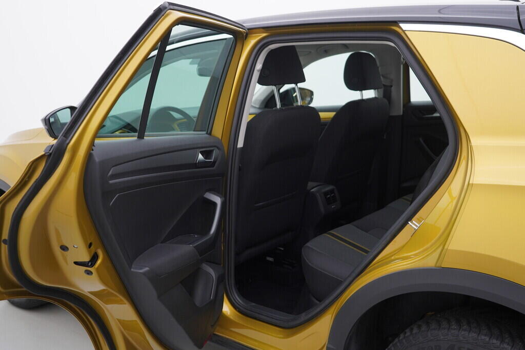 OV190V08592_35.webp_T-ROC Style 1.0 TSI 85 kW manuál