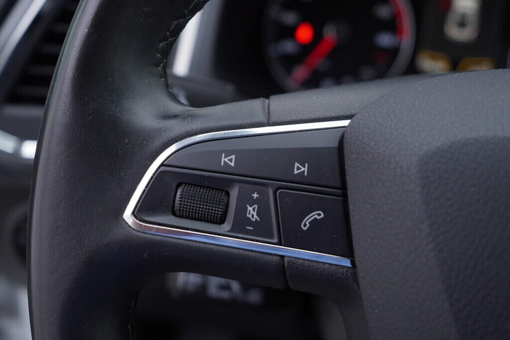 OV190V08593_28.webp_ATECA Style 1.0 TSI 85 kW manuál