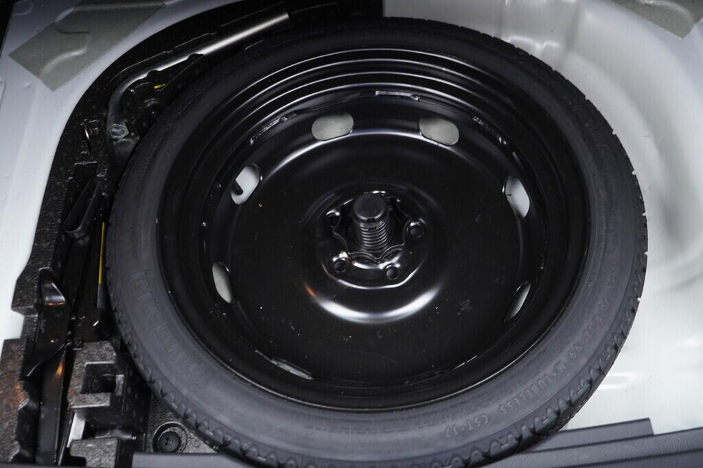 OV190V08593_46.webp_ATECA Style 1.0 TSI 85 kW manuál