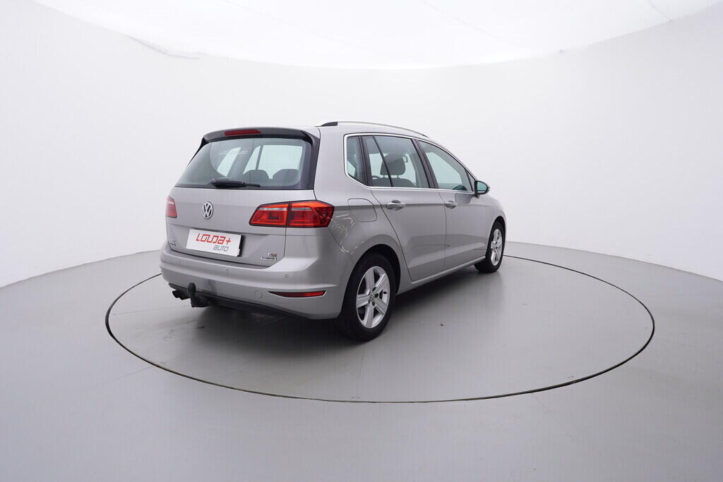 OV190V08595_14.webp_GOLF SPORTSVAN Highline 1.4 TSI 110 kW manuál