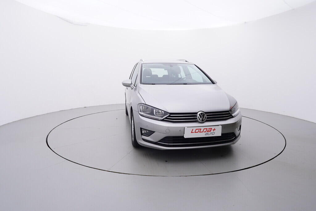 OV190V08595_17.webp_GOLF SPORTSVAN Highline 1.4 TSI 110 kW manuál
