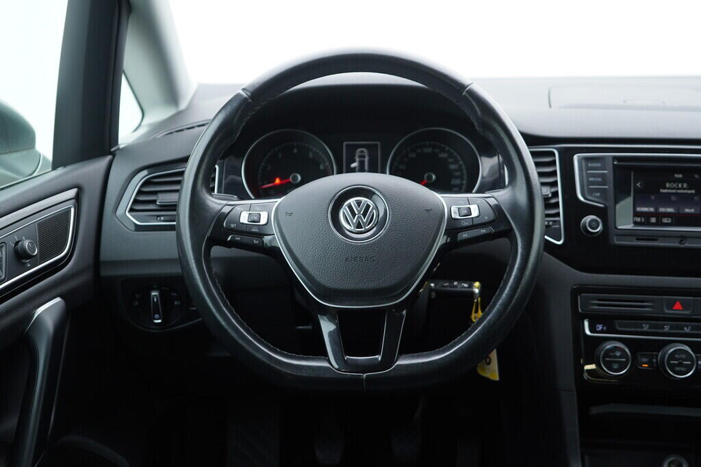 OV190V08595_27.webp_GOLF SPORTSVAN Highline 1.4 TSI 110 kW manuál