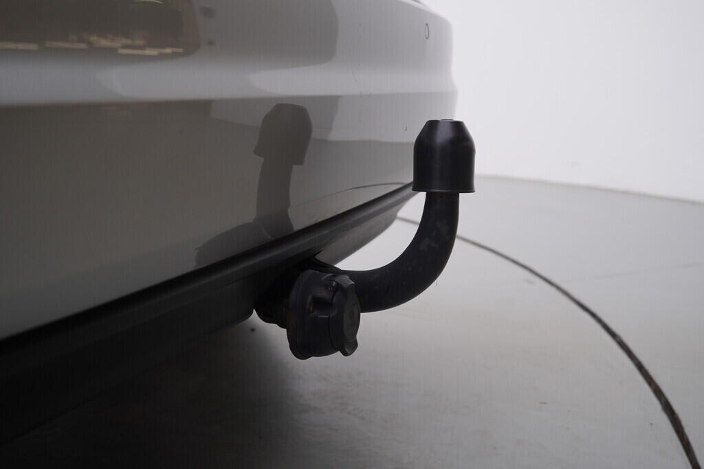 OV190V08595_38.webp_GOLF SPORTSVAN Highline 1.4 TSI 110 kW manuál