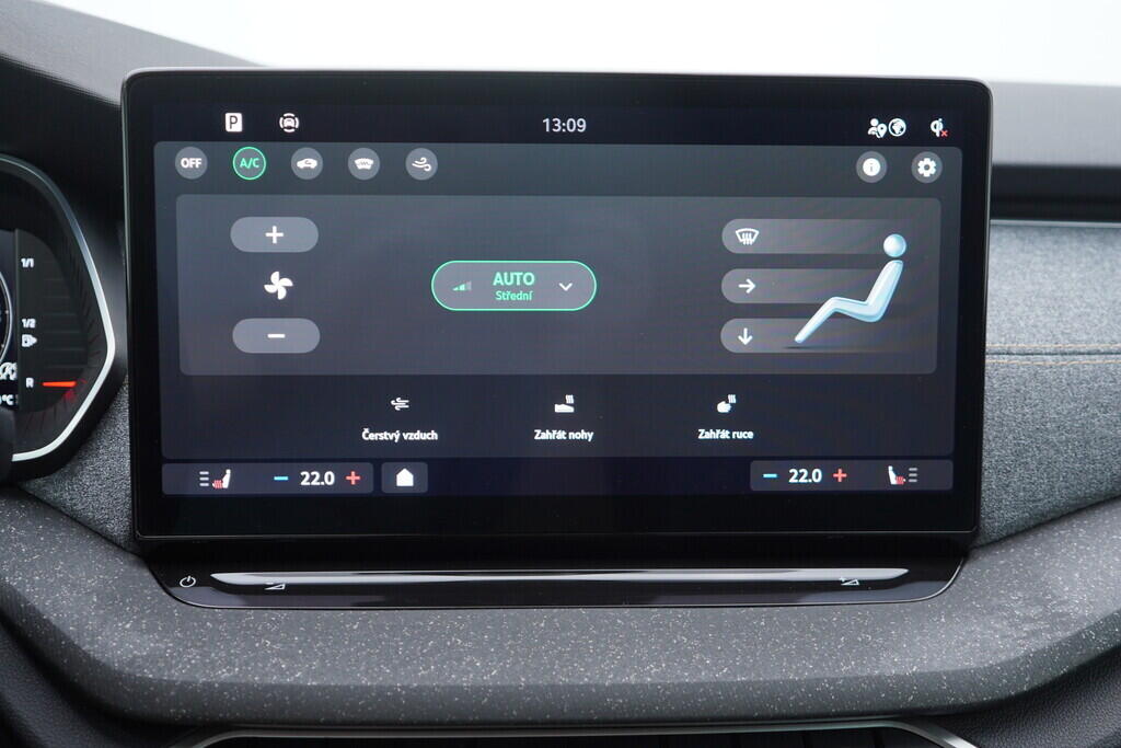 OV190V08597_36.webp_OCTAVIA Top Selection 2.0 TDI 110 kW automat, DPH