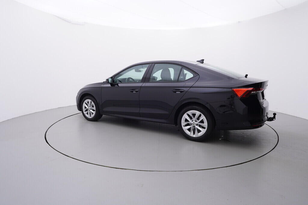OV190V08599_12.webp_OCTAVIA Selection 1.5 TSI 110 kW manuál, DPH