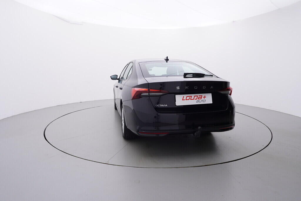 OV190V08599_13.webp_OCTAVIA Selection 1.5 TSI 110 kW manuál, DPH