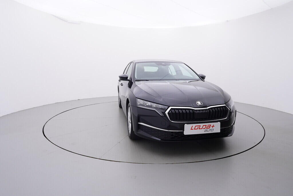 OV190V08599_17.webp_OCTAVIA Selection 1.5 TSI 110 kW manuál, DPH