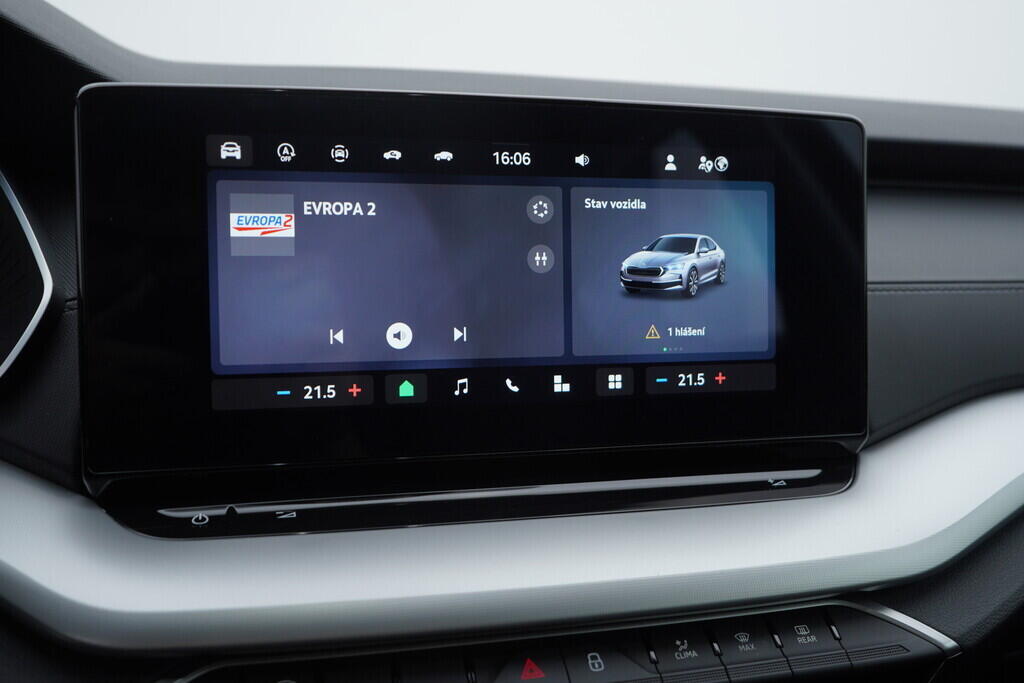OV190V08599_27.webp_OCTAVIA Selection 1.5 TSI 110 kW manuál, DPH