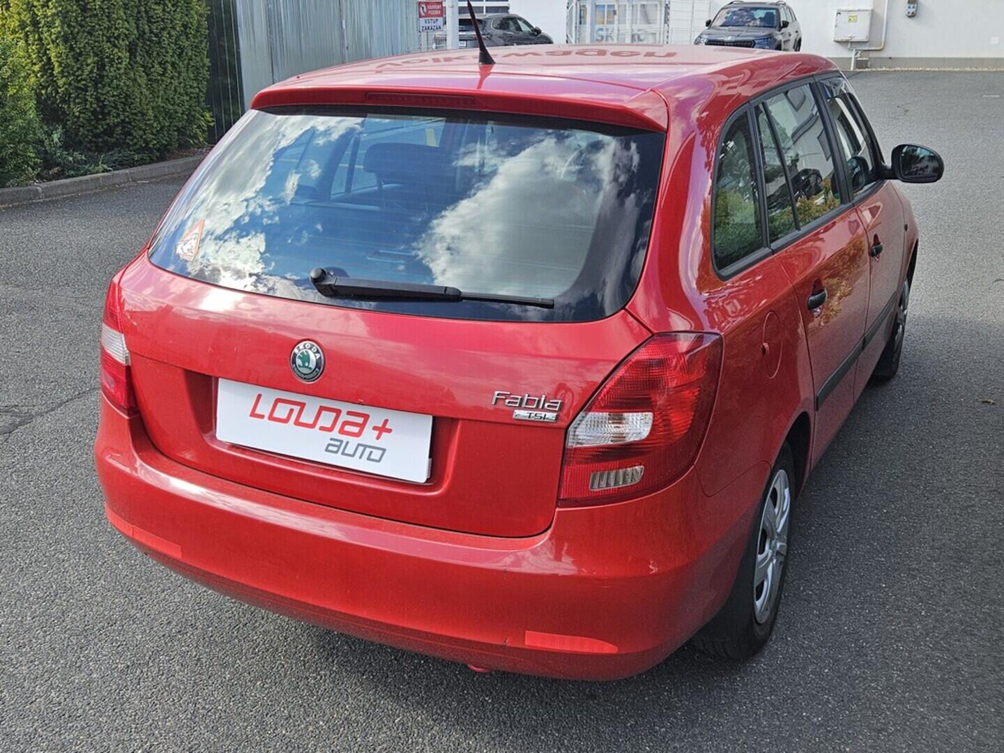 OV190V08603_11.webp_FABIA Classic 1.2 TSI 63 kW manuál