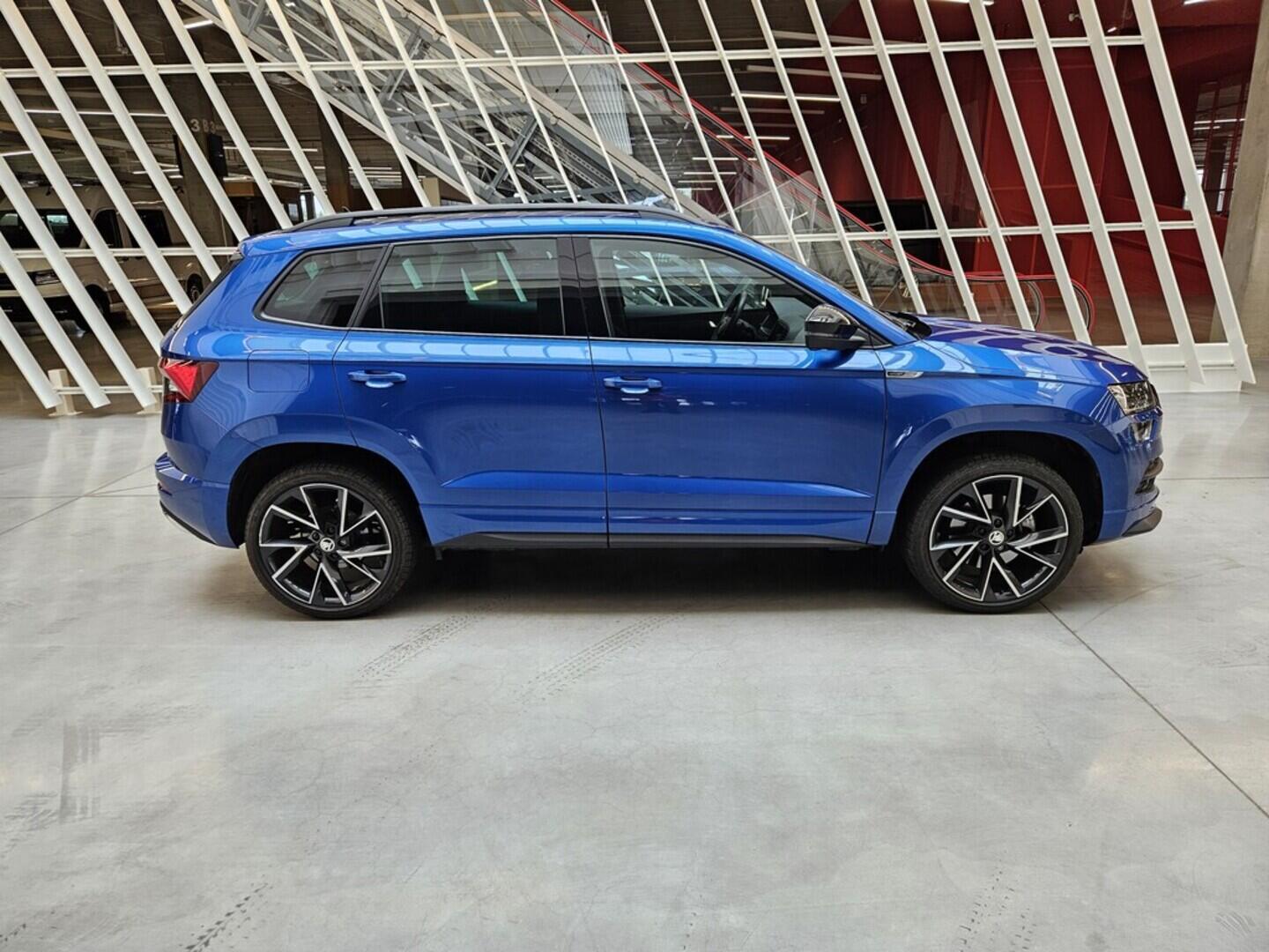 OV190V08614_16.webp_KAROQ SportLine 1.5 TSI 110 kW automat