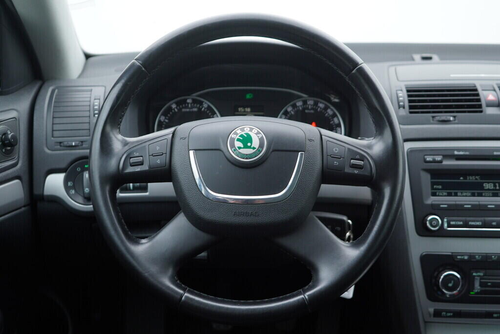 OV190V08620_26.webp_OCTAVIA Elegance 1.2 TSI 77 kW manuál